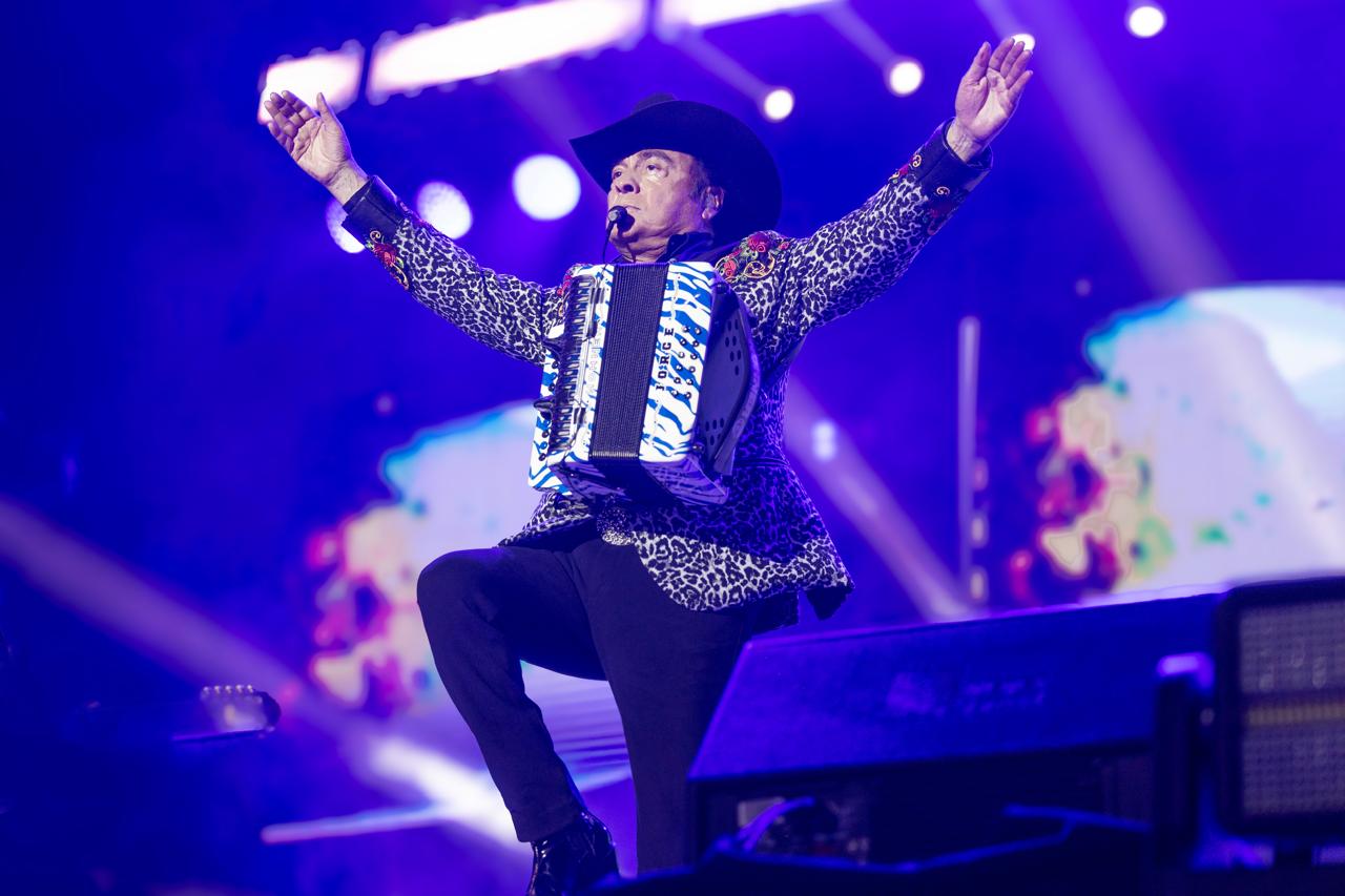 Galería ENTREFAM - LOS TIGRES DEL NORTE HACEN HISTORIA EN REPÚBLICA DOMINICANA