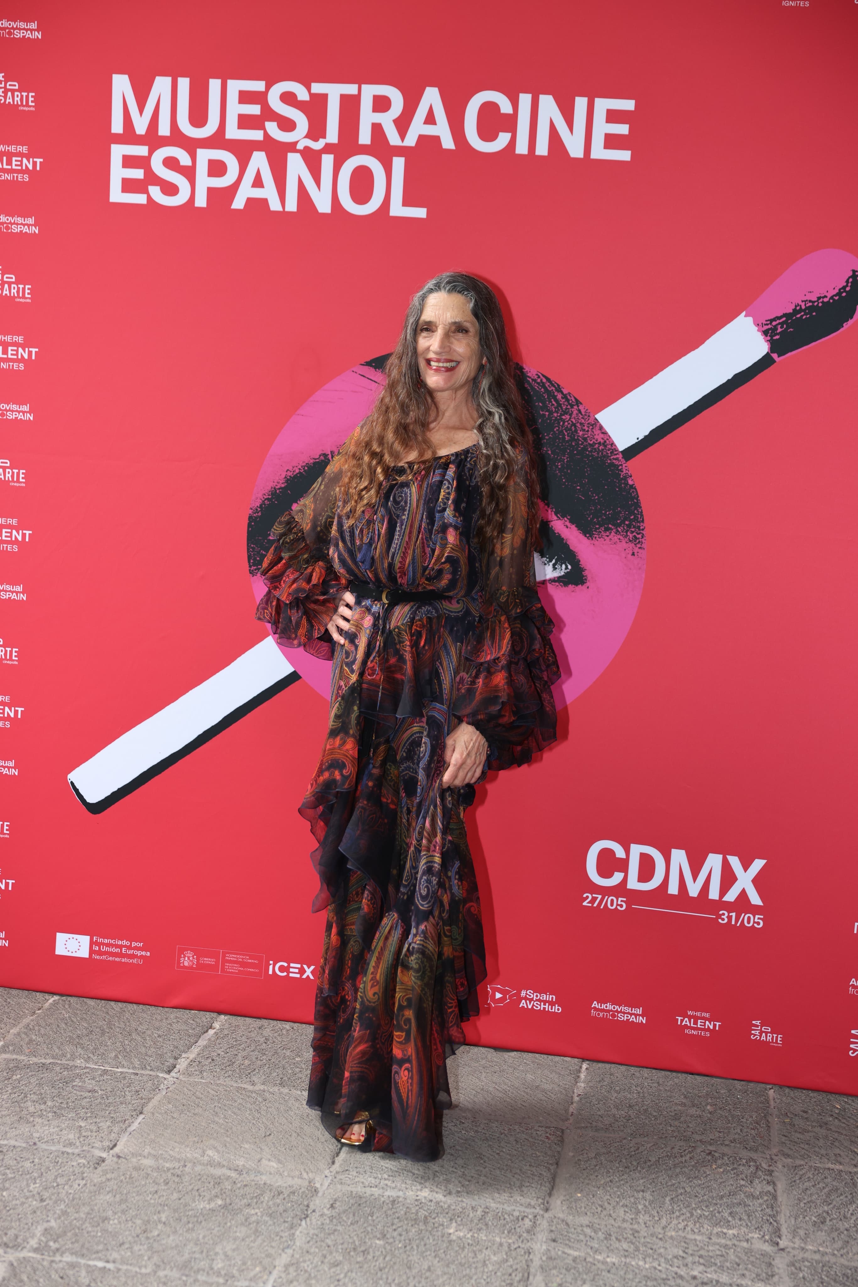 Galería ENTREFAM - Juntos Maribel Verdú, Ángela Molina y Miguel Bernardeau.