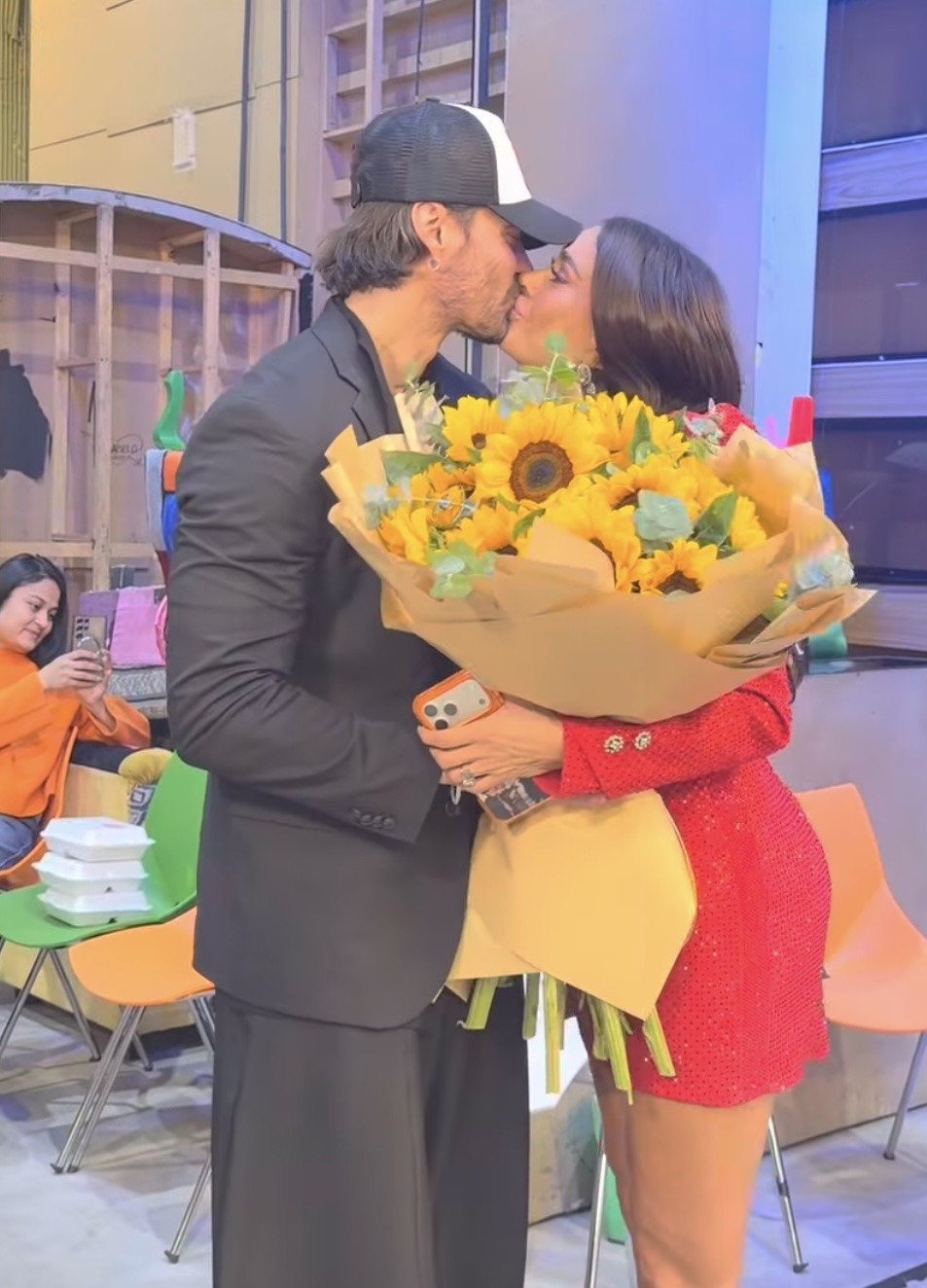 Relacionado: Isaac Moreno sorprendió a Galilea Montijo en su cimpleaños.