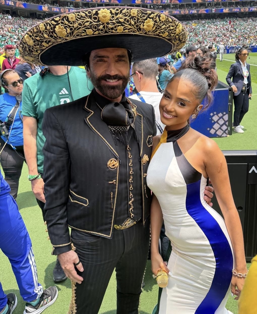 Galería ENTREFAM - Gran Fiesta En México Por El Mundial 2026