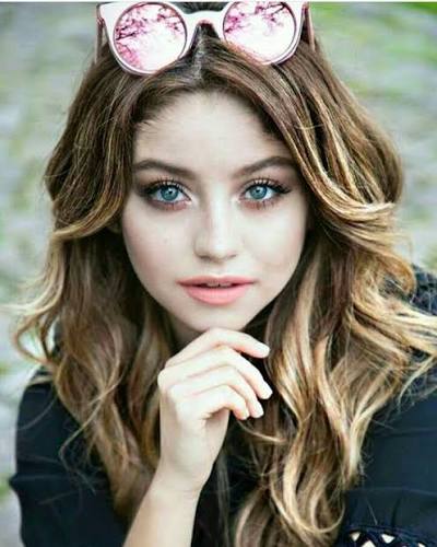 Galería ENTREFAM - SOY LUNA VUELVE A LOS ESCENARIOS LUEGO DE 10 AÑOS.