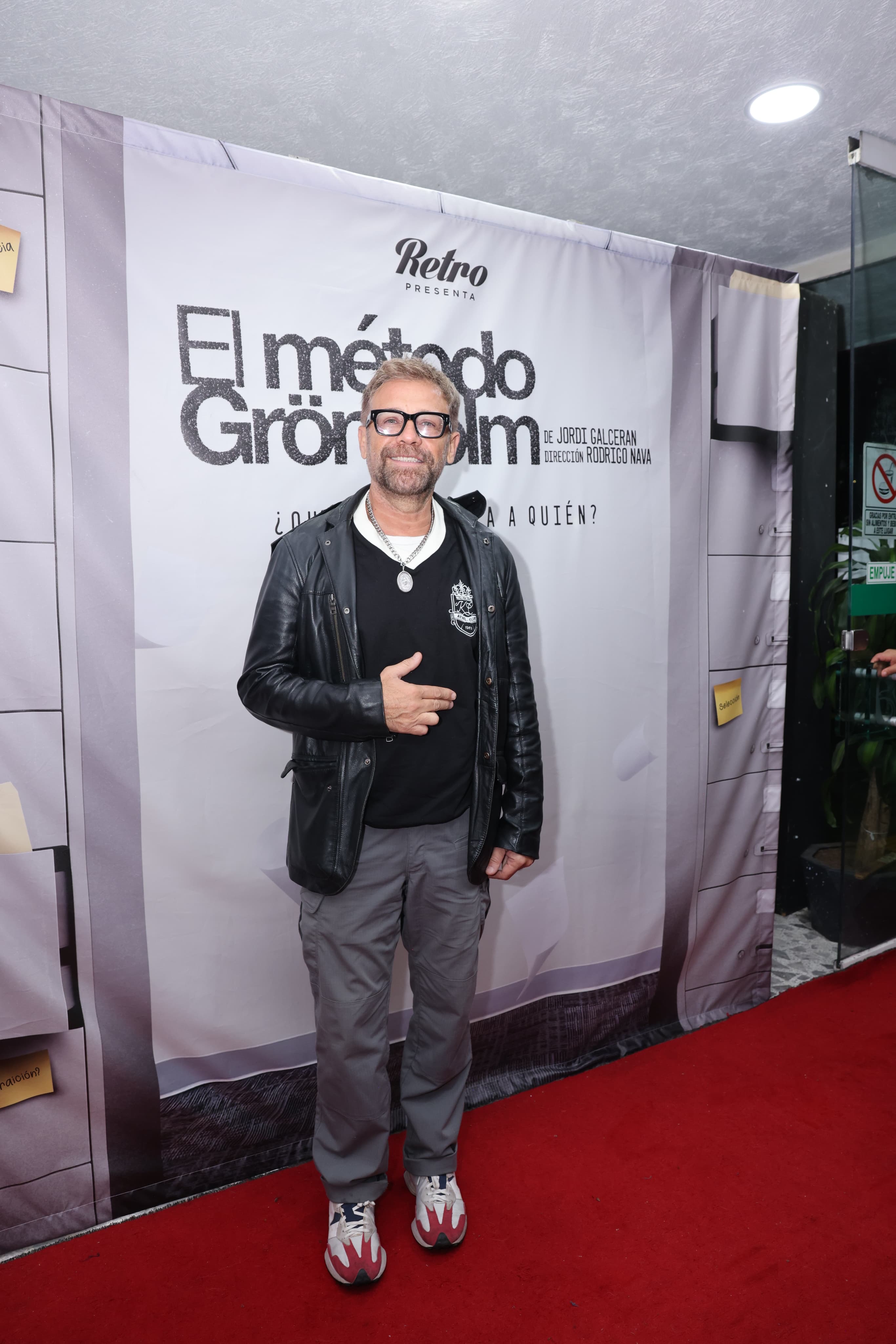 Galería ENTREFAM - Inicio de temporada de la obra “El Método Grönholm”