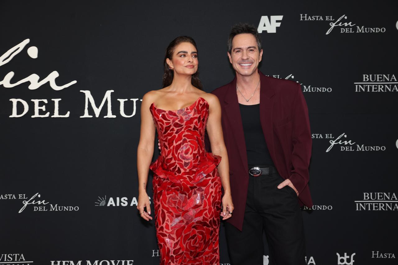 Galería ENTREFAM - Aislinn Derbez y Mauricio Ochmann viven su propia historia de amor.