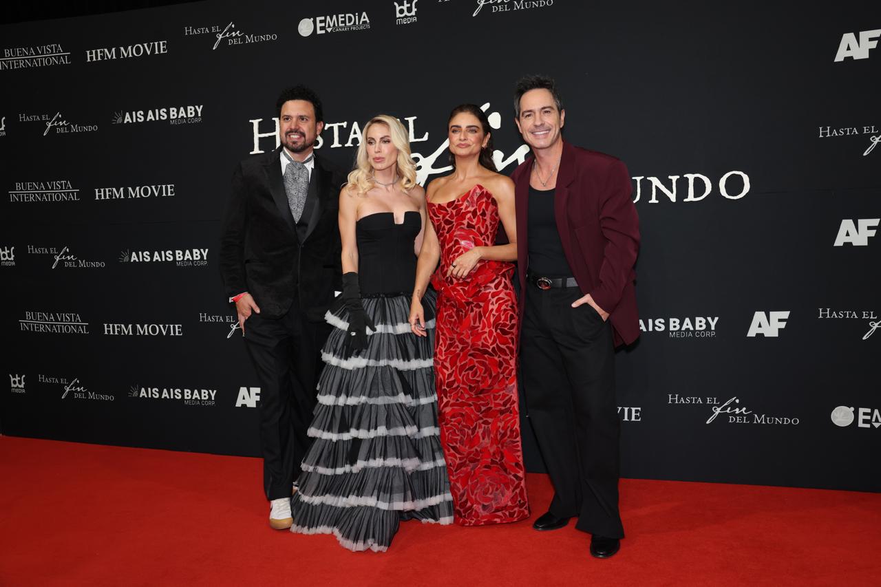 Galería ENTREFAM - Aislinn Derbez y Mauricio Ochmann viven su propia historia de amor.