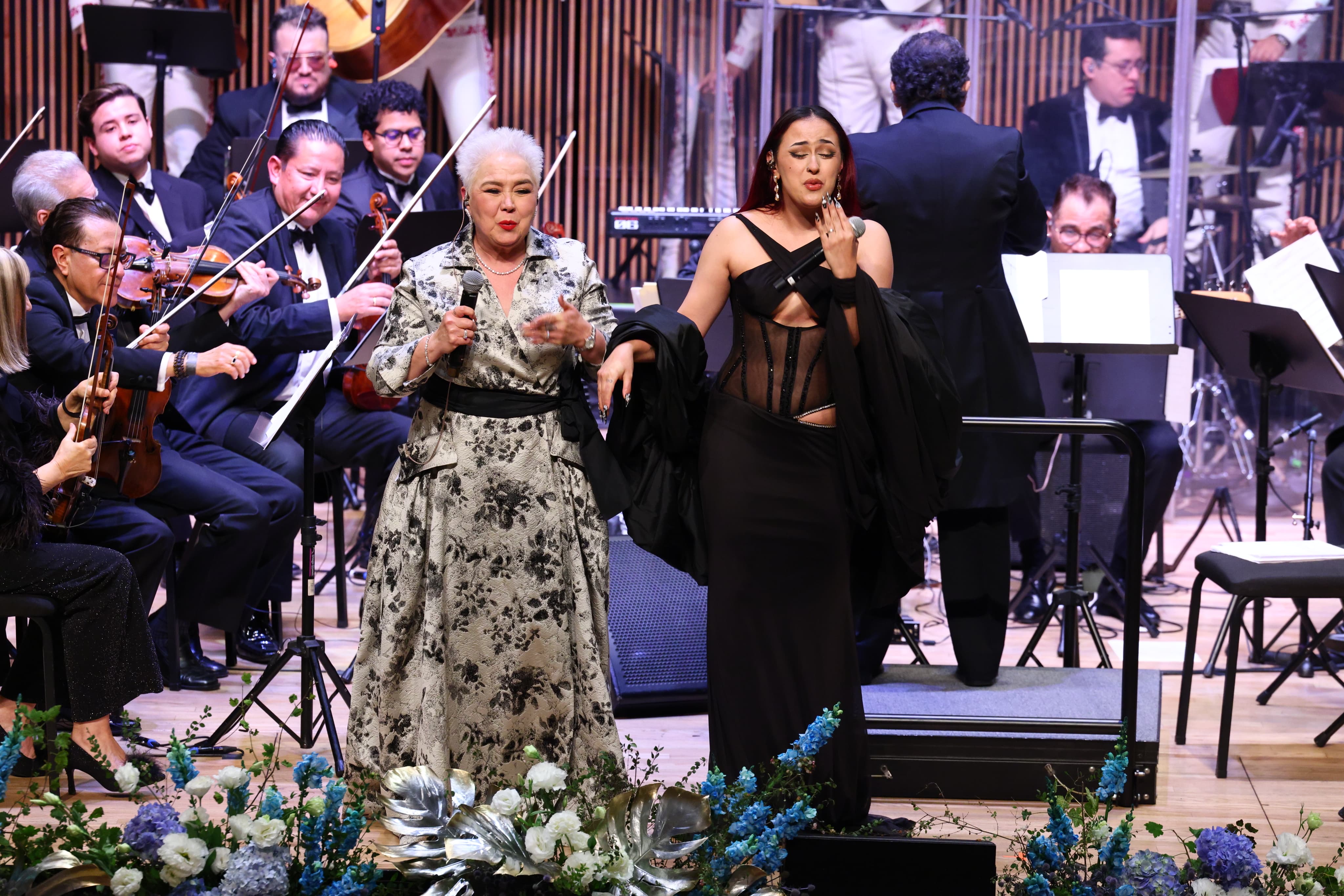 Galería ENTREFAM - Se llevó a cabo la 22ª entrega de los Premios Éxitos SACM 2026.