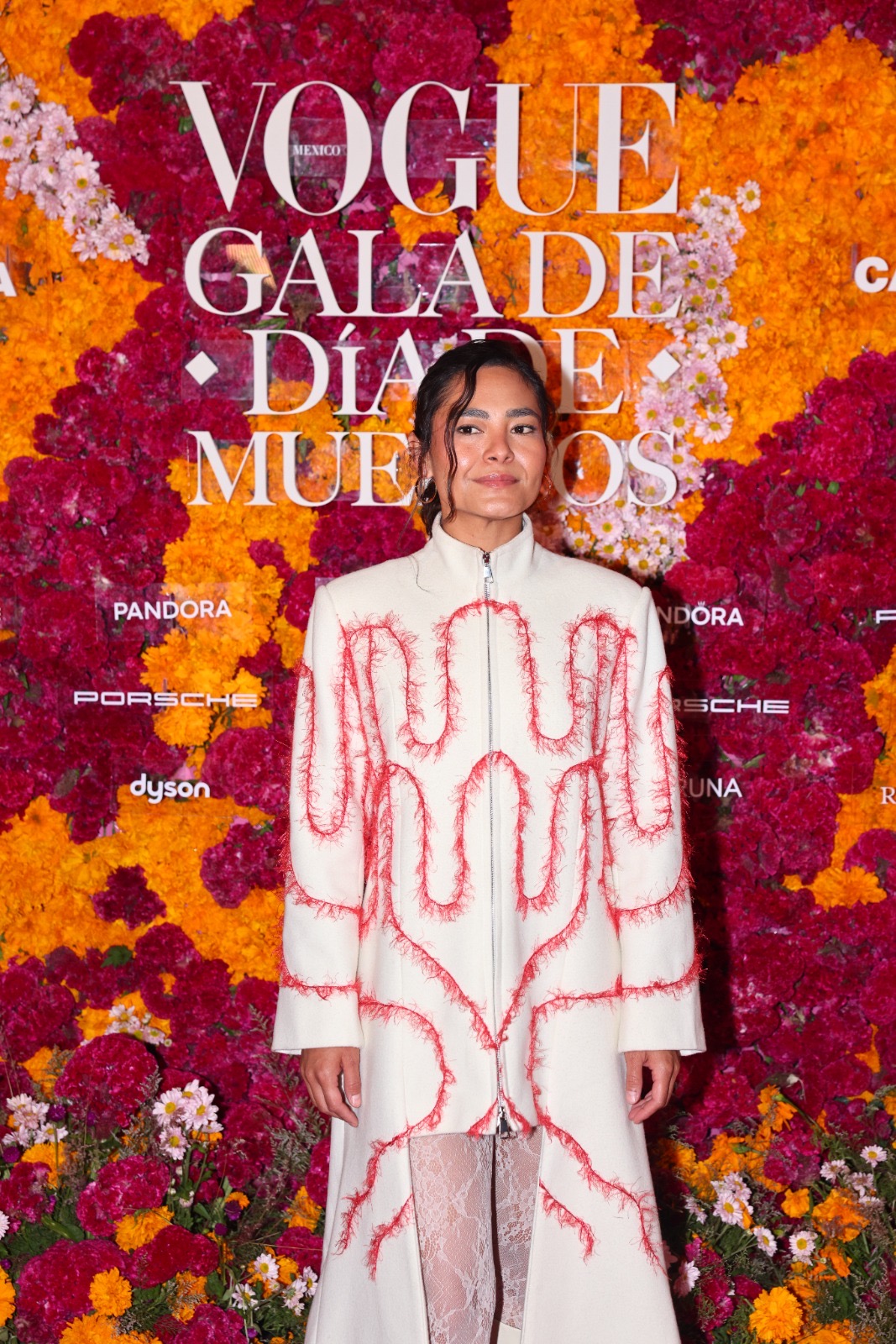 Galería ENTREFAM - Vogue celebra el Día de Muertos.