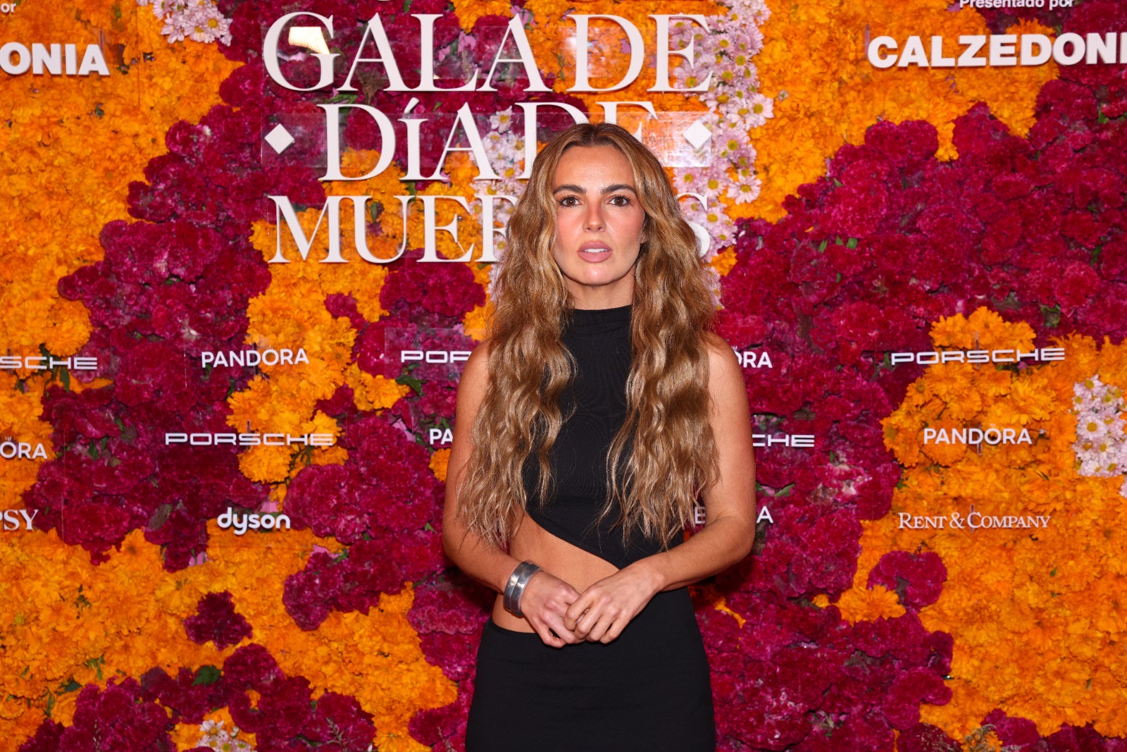 Galería ENTREFAM - Vogue celebra el Día de Muertos.