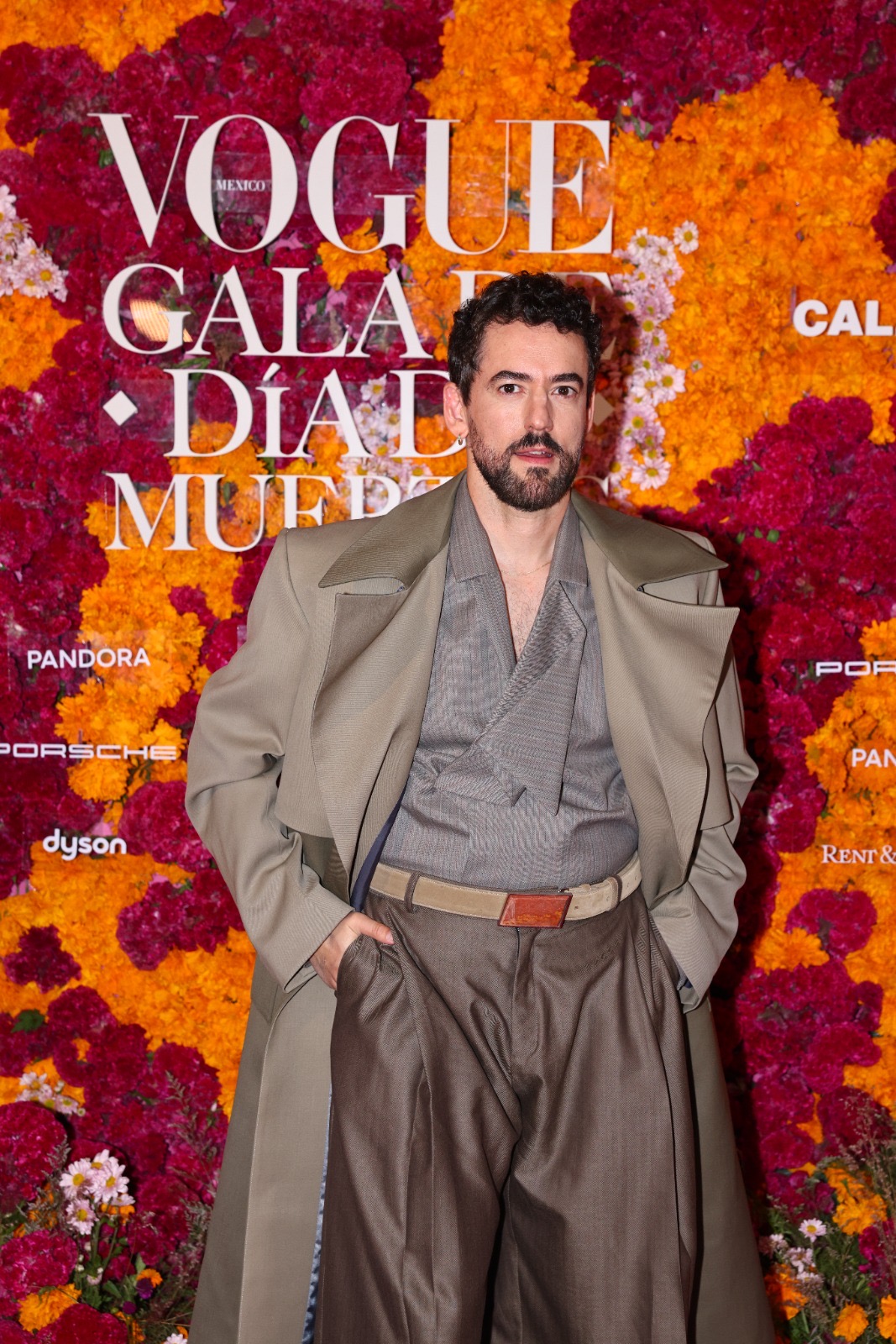 Galería ENTREFAM - Vogue celebra el Día de Muertos.