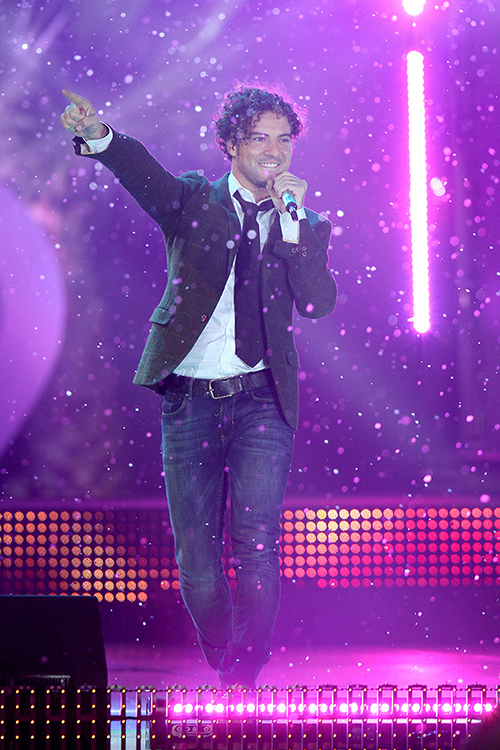 Galería ENTREFAM - David Bisbal Lanza Tema Musical “Vivir Así es Morir de Amor”, tema de Camilo Sesto