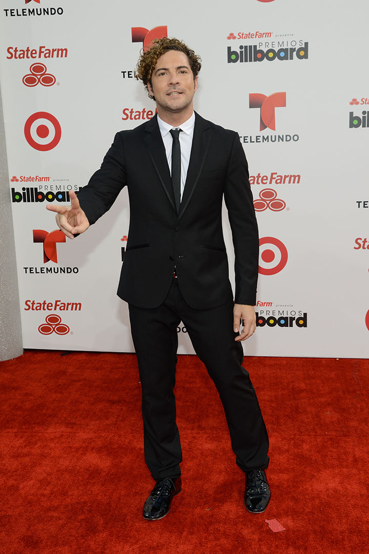 Galería ENTREFAM - David Bisbal Lanza Tema Musical “Vivir Así es Morir de Amor”, tema de Camilo Sesto
