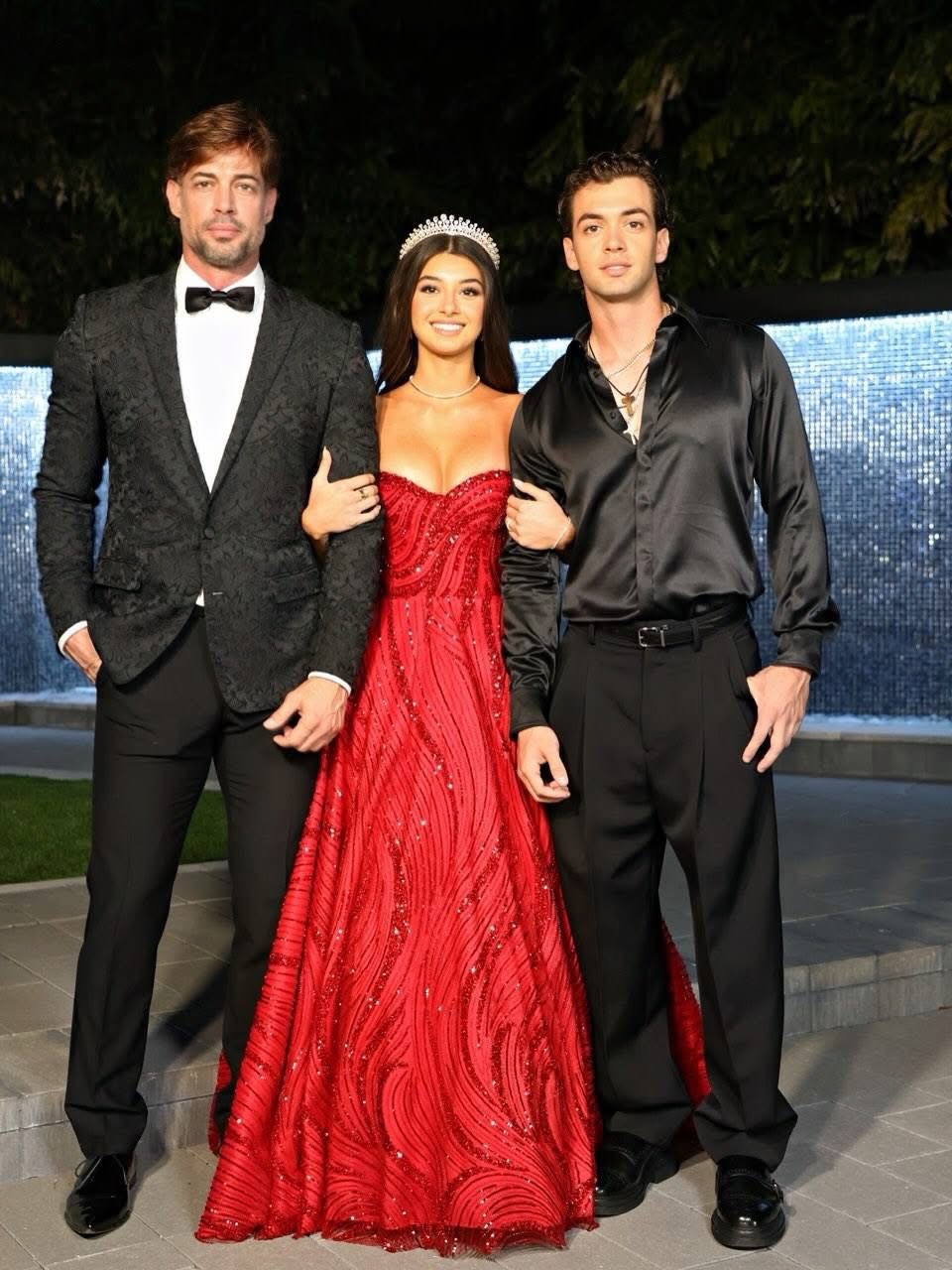 Galería ENTREFAM - William Levy y Elizabeth Gutiérrez se reencuentran